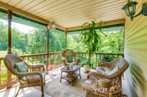 Patio and Nature Views Fresno Getaway!